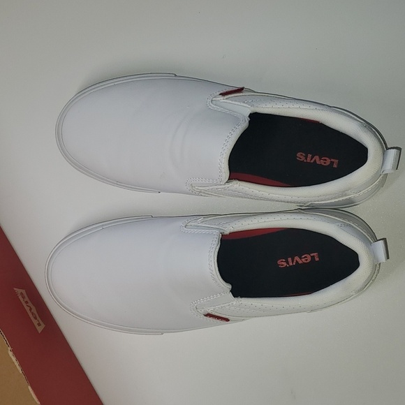 Levi's Shoes women's size 10 slip on perforated white mono flats Slip-on Nays - Picture 8 of 11